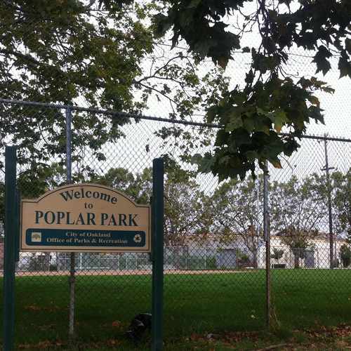 photo of Poplar Recreation Area at 1446 32nd Street Oakland CA 94608