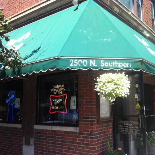 photo of Birds Nest at 2499 North Southport Avenue Chicago IL 60614