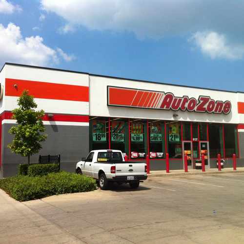 photo of Autozone at 8206 South Cottage Grove Avenue Chicago IL 60619