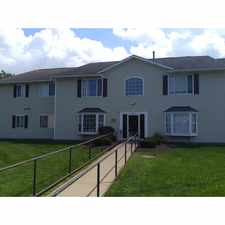 Rental info for Brentwood Apartments