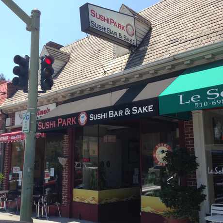 Photo of Sushi Park Japanese Restaurant in Glenview, Oakland